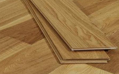 选择实木复合地板和竹木地板哪个好